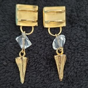 Elegant Gold and Crystal Drop Earrings